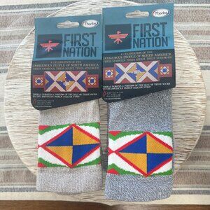 Thorlos First Nation Bundle 2 Crew Socks Unisex Medium Gray Beige Over Calf New